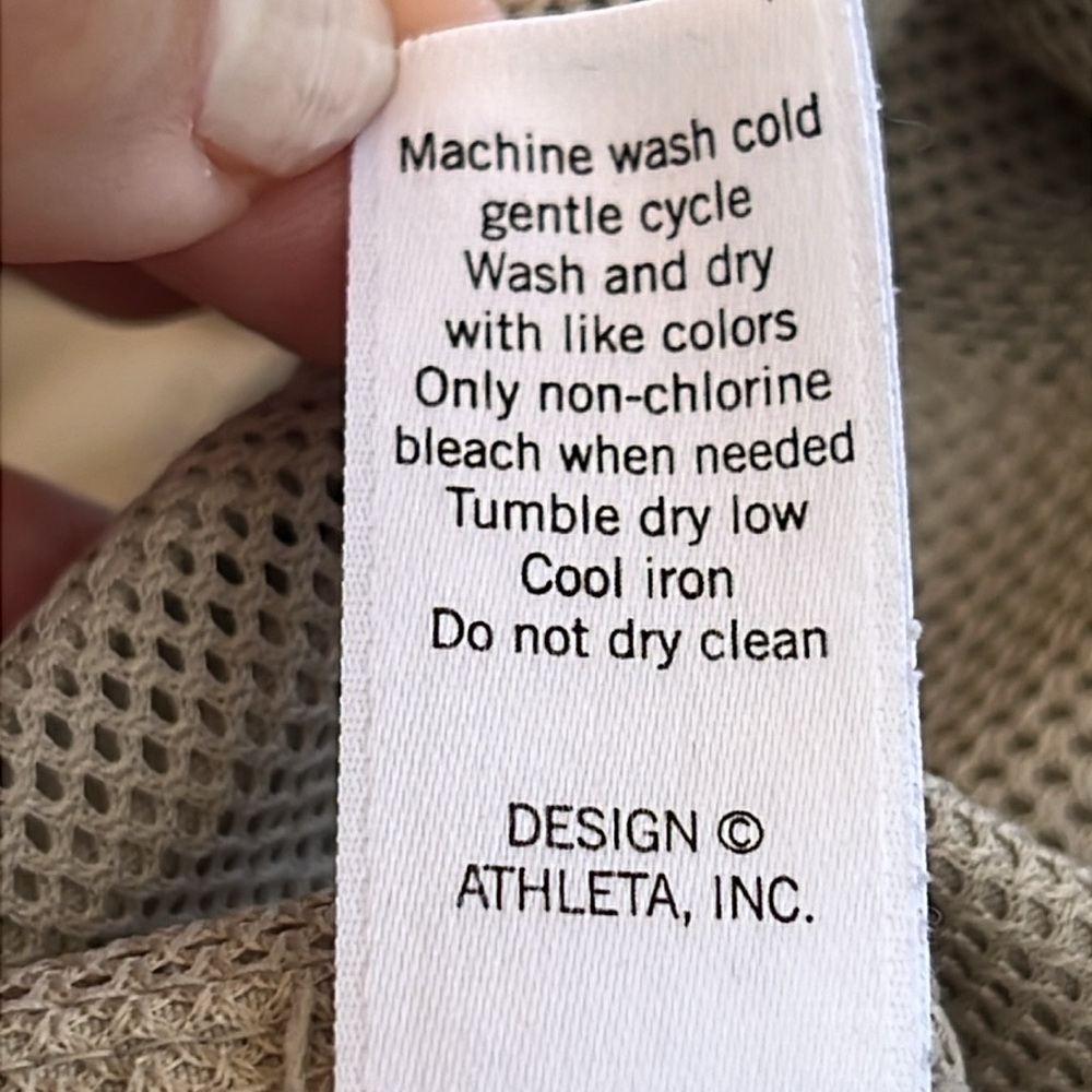 Athleta Women’s Shorts - Picture 11 of 16